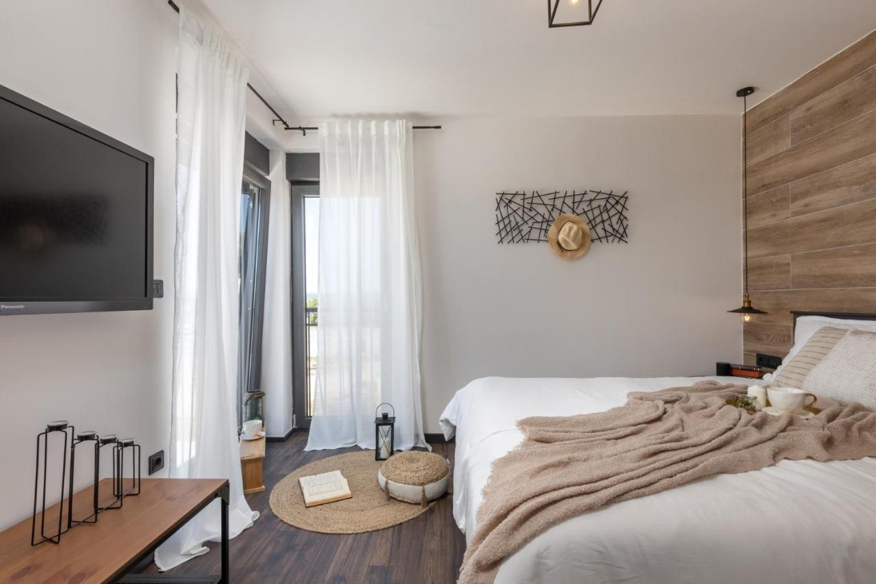 Stric Toni Villa Pakostane